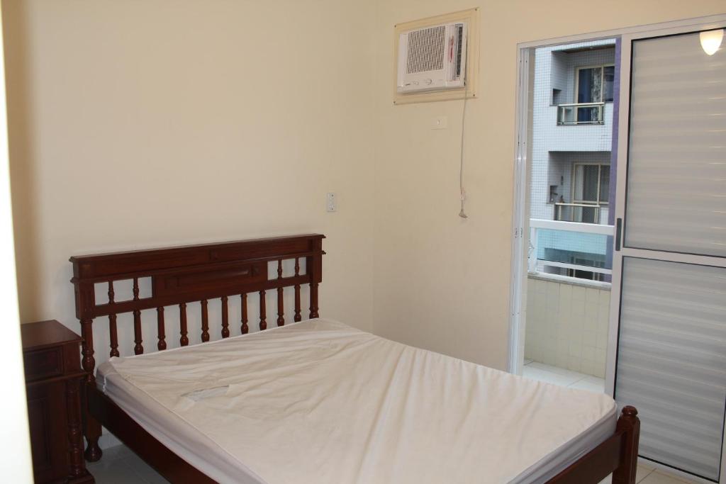  Excelente Apartamento a 100m da praia