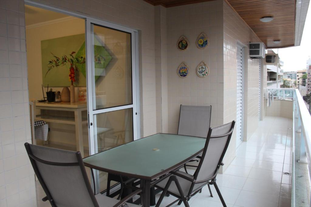  Excelente Apartamento a 100m da praia