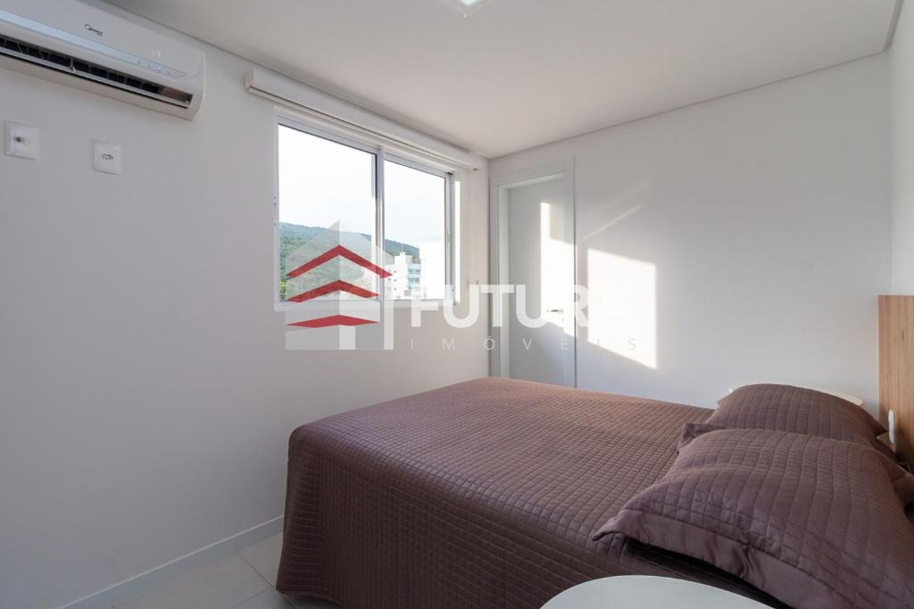  LA051E - Apartamento praia de Bombas