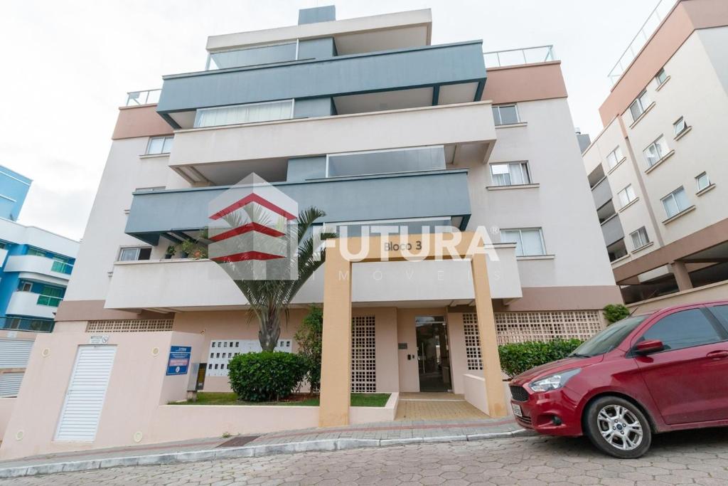  LA051E - Apartamento praia de Bombas