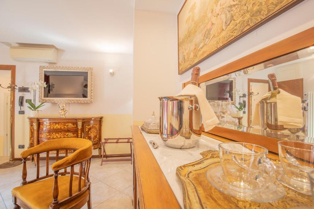 A television and/or entertainment centre at Corte Realdi Verona