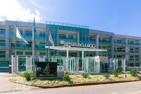  Brisas (beira lago) LUXO