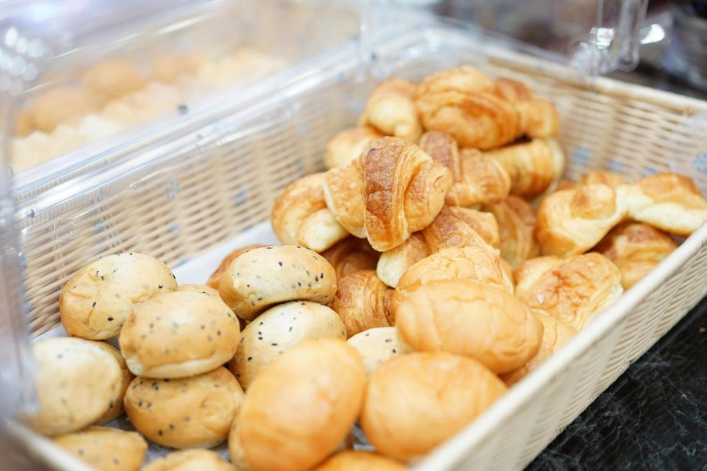 ホテルの敷地内または近くでの食事または食べ物