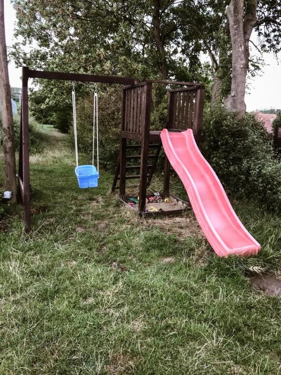 Herní místnost nebo prostor pro děti v ubytování Apartmán v koňském areálu Židovice