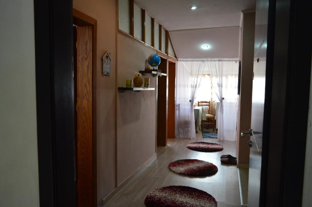 INN Korça, Center City Apartament - Imazhi 3