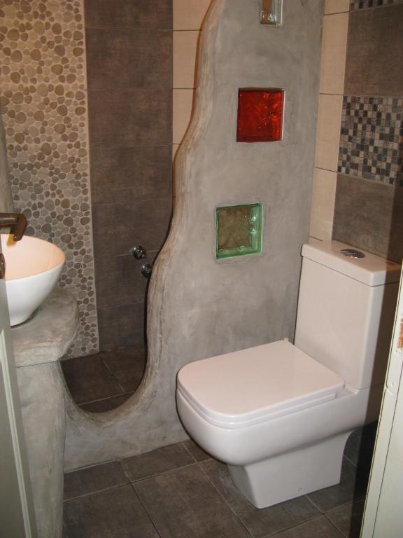 Alexandra's Rooms - 10