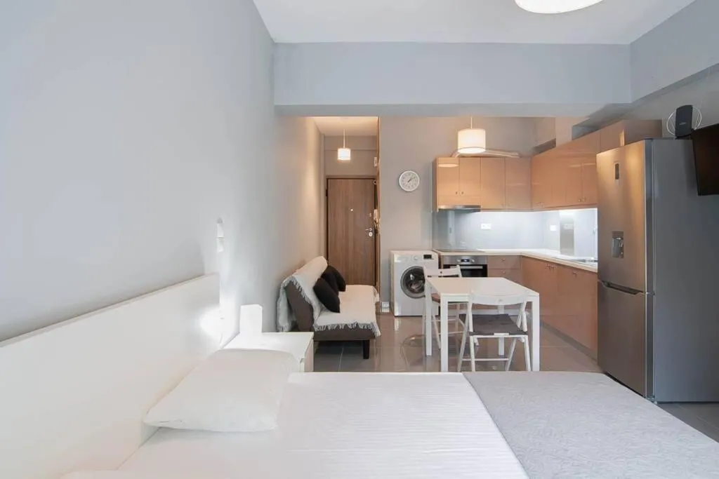 Fully renovated studio in the city center for 3ppl, Atena, Grecia