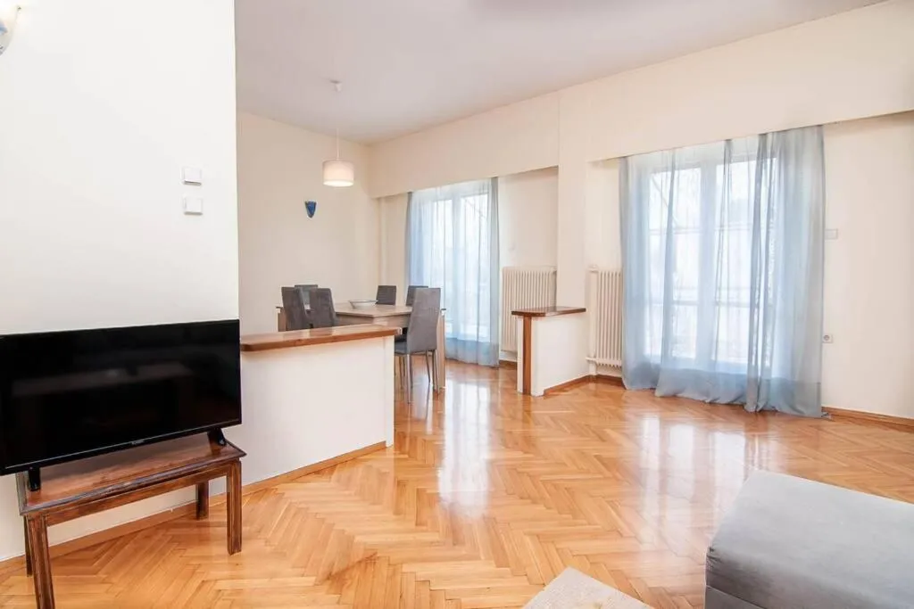Cosy 2 bedroom apartment in the City Center, Atena, Grecia