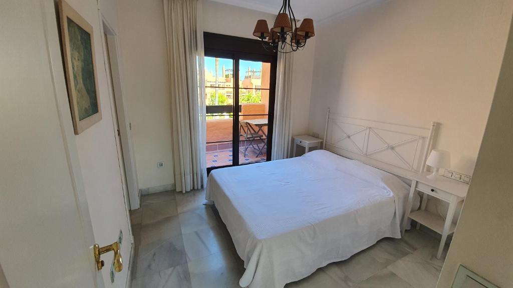Ático en Hacienda del Sol, Estepona – Updated 2022 Prices