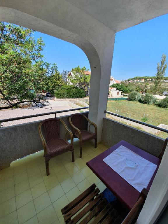 Balkón nebo terasa v ubytování Guesthouse Dupin