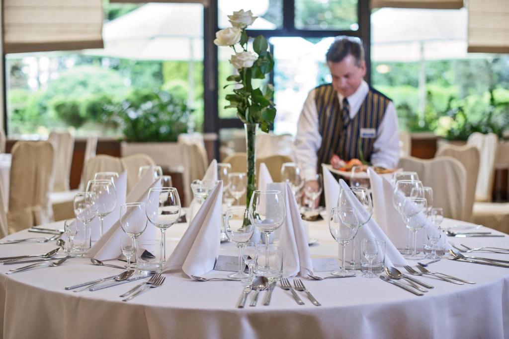 Booking Hotel & Spa - Resim 25