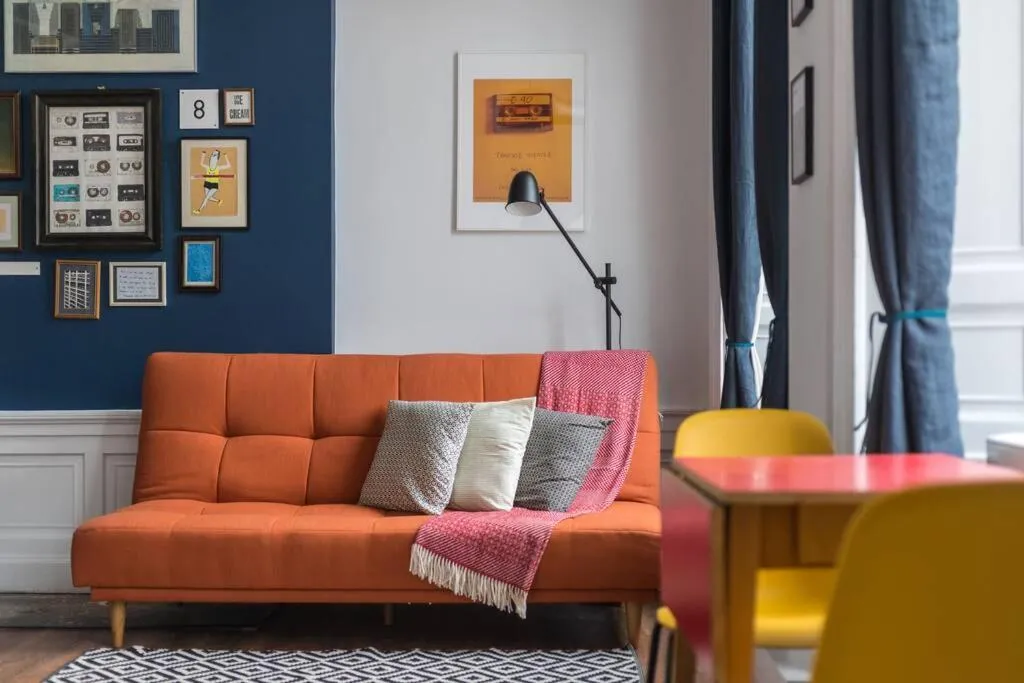 Newly refurbished city centre chic pad, Edinburgh, United Kingdom
