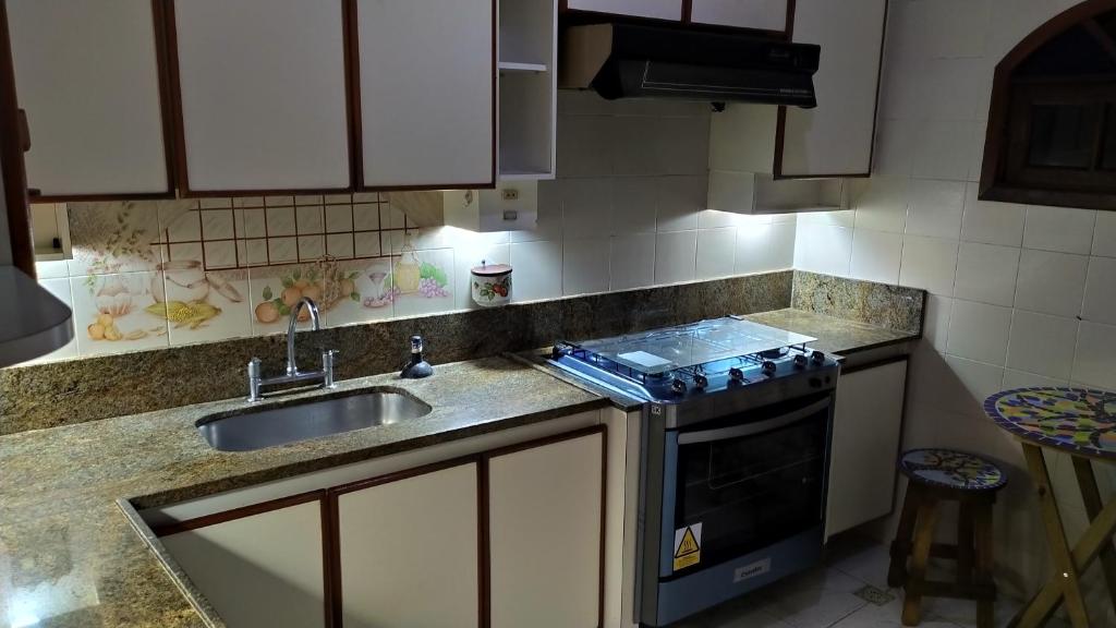  Suite com cozinha Arraial do Cabo