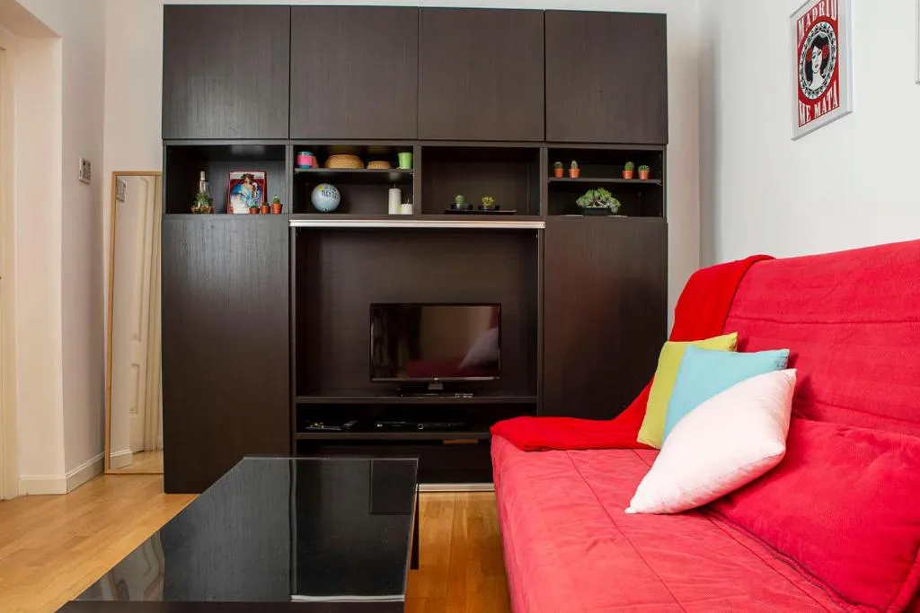 Cozy 1Bed in Madrid City Center - 2 min walk from Plaza Mayor, Madrid, Spania