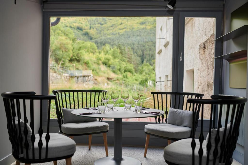 Fotografie z fotogalerie ubytování Hostal Lola v destinaci Isaba