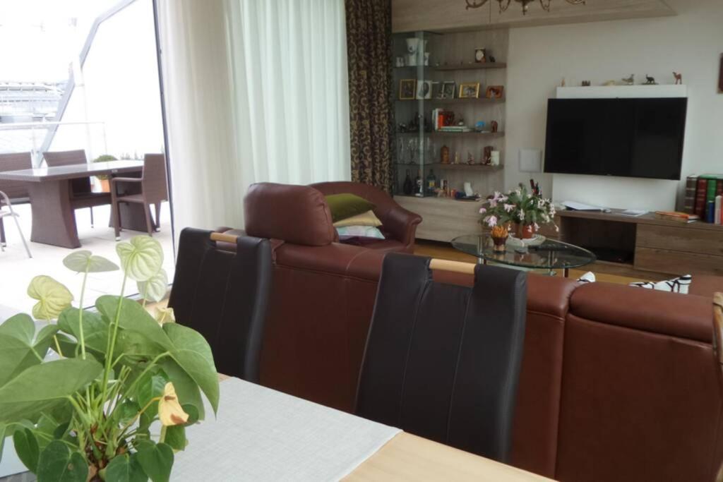 Część wypoczynkowa w obiekcie Großes Penthouse #12 mit Terrasse und Aussicht