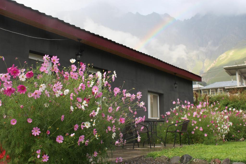Vista general d'una muntanya o vistes d'una muntanya des de l'hostal o pensió