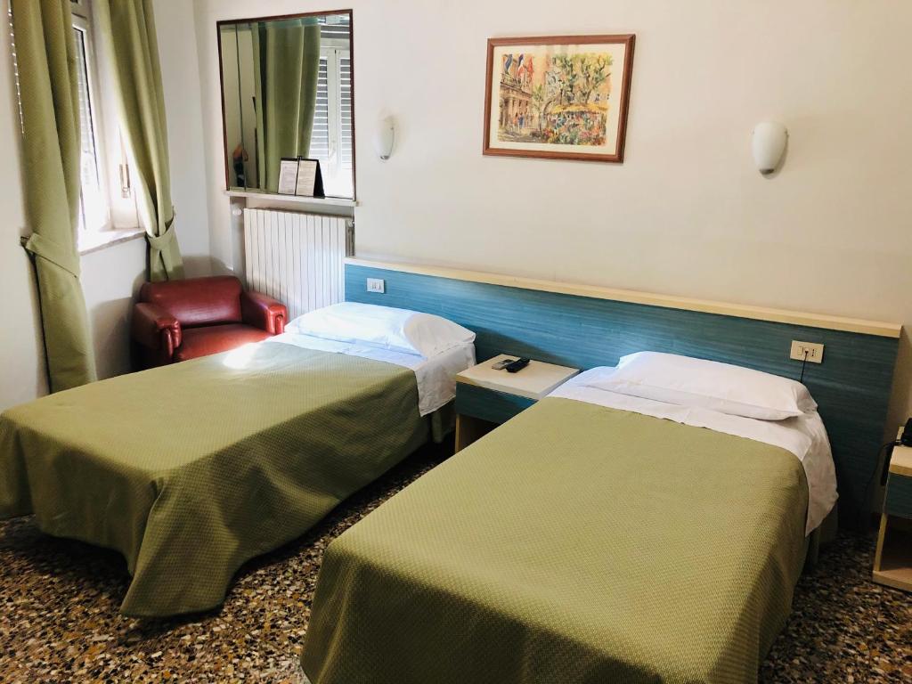 Hotel Ferrucci - Resim 32