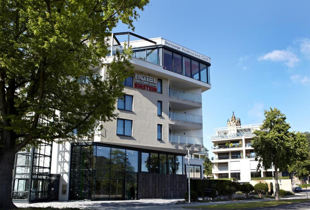 Gallery image of EINSTEIN Hotel am Römerpark in Andernach