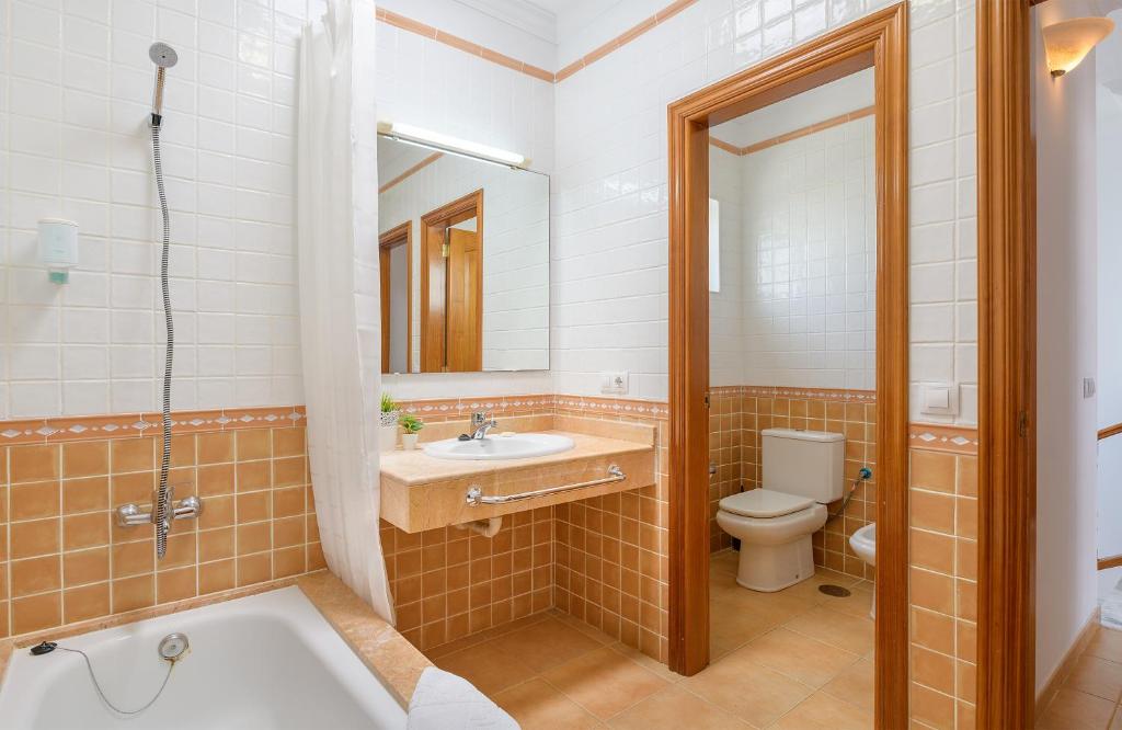 Villa Vera, Playa Blanca, Spain - Booking.com