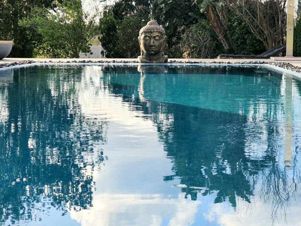 Πισίνα στο ή κοντά στο Aharon suite&spa