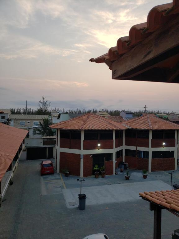  Pe na areia triplex com vista do mar na Praia do Pontal e terraço panorâmico A casa toda sua sem nada compartilhado