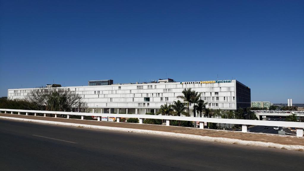  Garvey Flats
