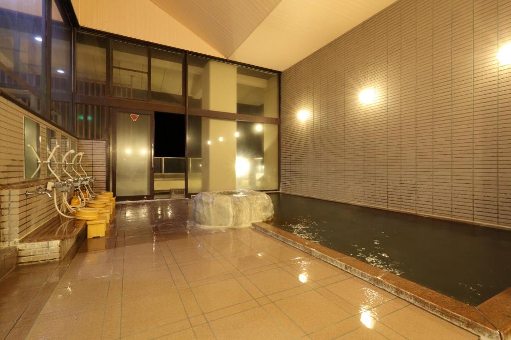 Bazén v ubytování Kurobe Sunvalley Hotel nebo v jeho okolí