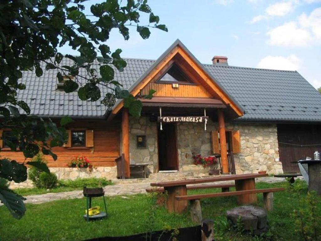 Budova, v ktorej sa dovolenkový dom nachádza
