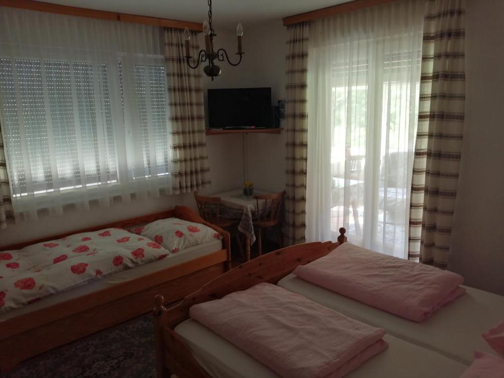 Postel nebo postele na pokoji v ubytování Privatzimmer Deutz