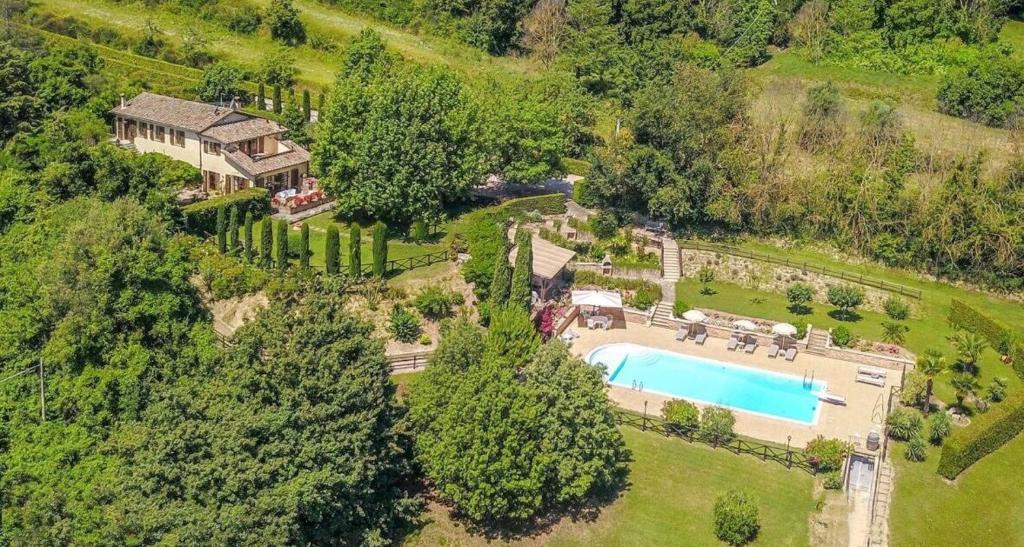 The swimming pool at or close to Villa Balducci