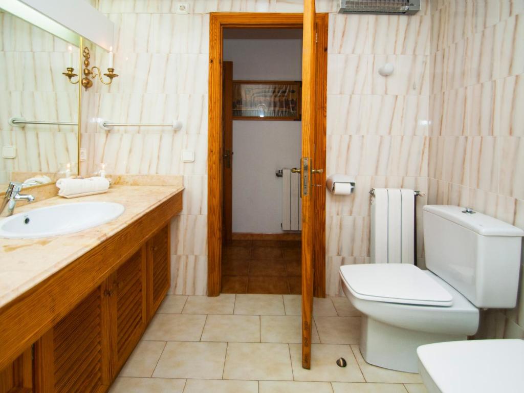 Kúpeľňa v ubytovaní Villa Camila para 7 junto a playa de Sant Pere