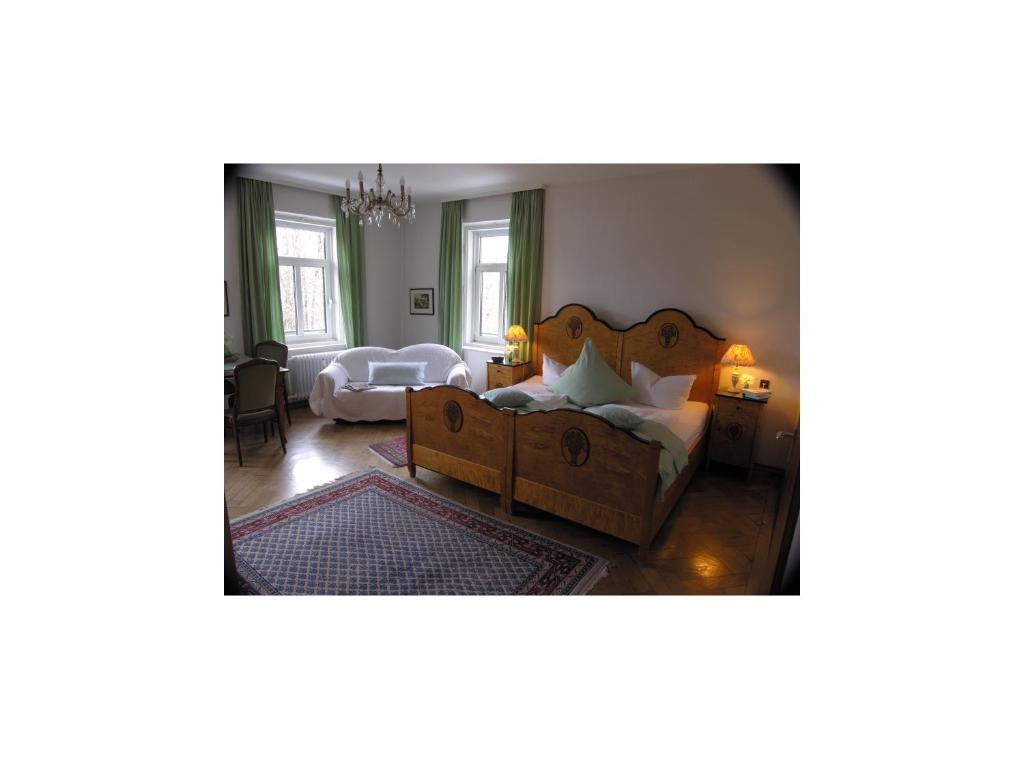 Postel nebo postele na pokoji v ubytování Hotel Kolbergarten