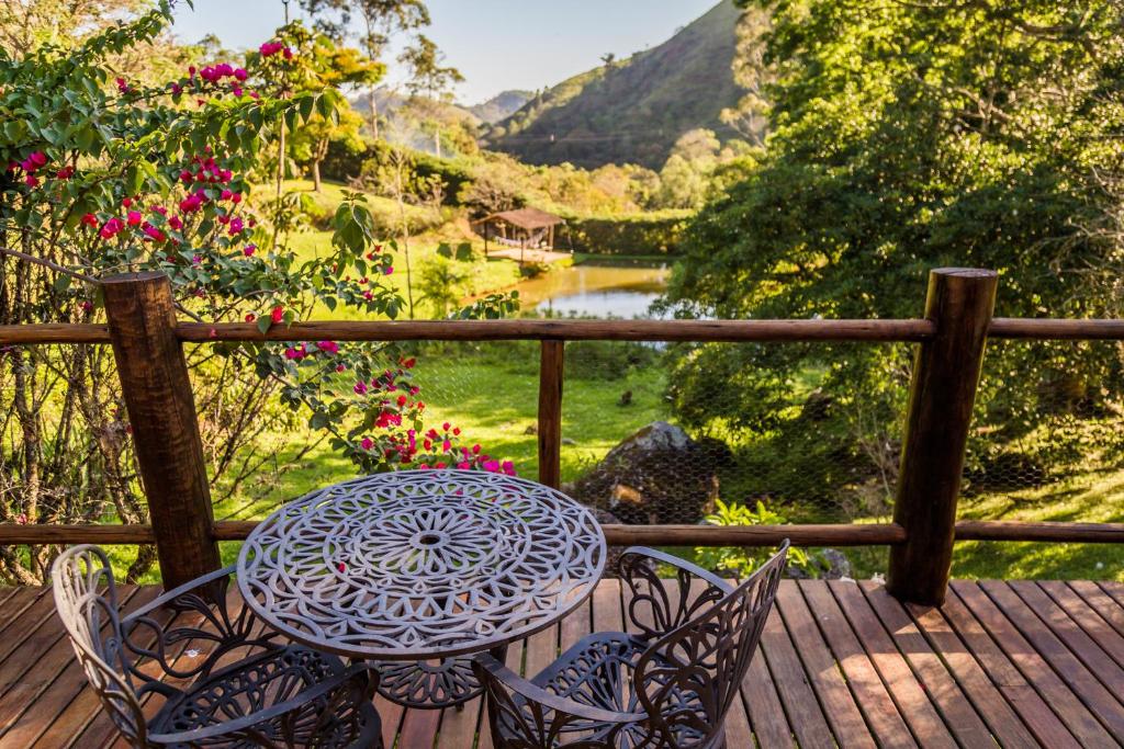 Pousada Serra do Luar - Doppelzimmer Mit Seeblick