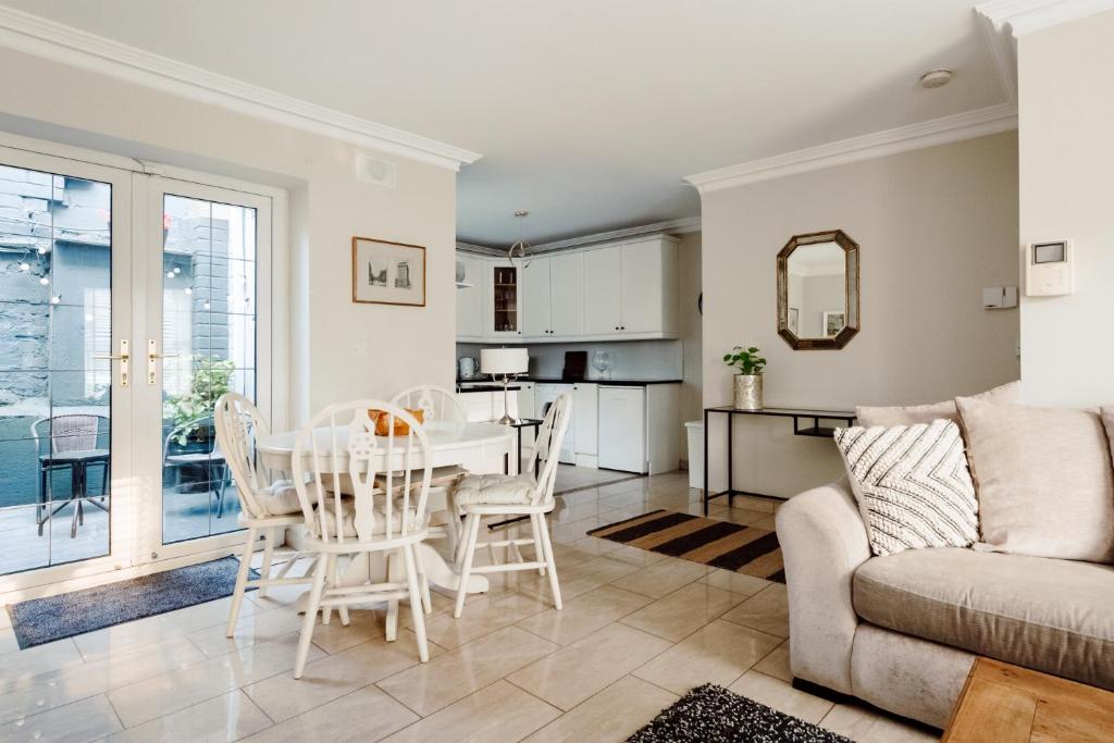 Luxury Apartment Malahide