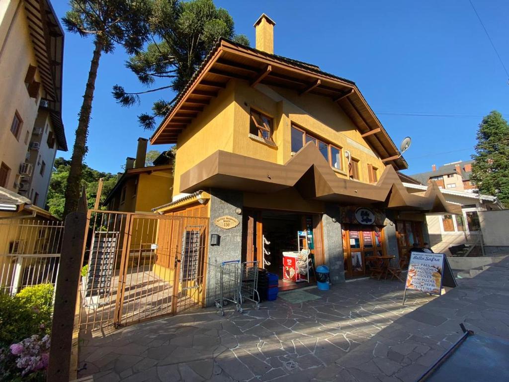 Centro de Gramado a 380m da Rua Coberta  Centro de Gramado a 380m da Rua Coberta