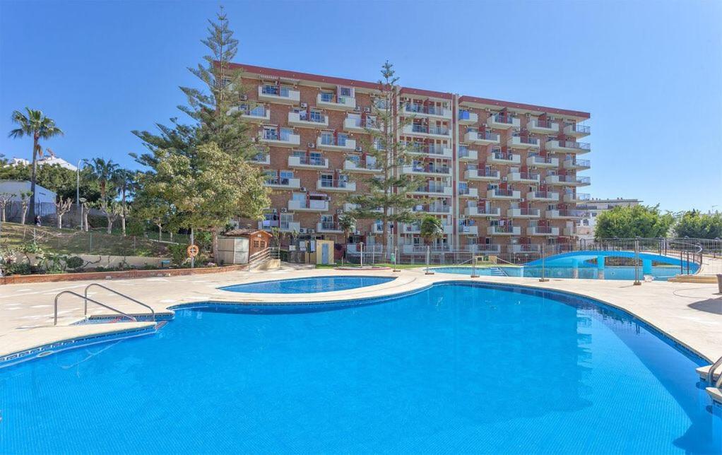 Bazén v ubytovaní New Studio Júpiter Benalmádena Pools Views alebo v jeho blízkosti