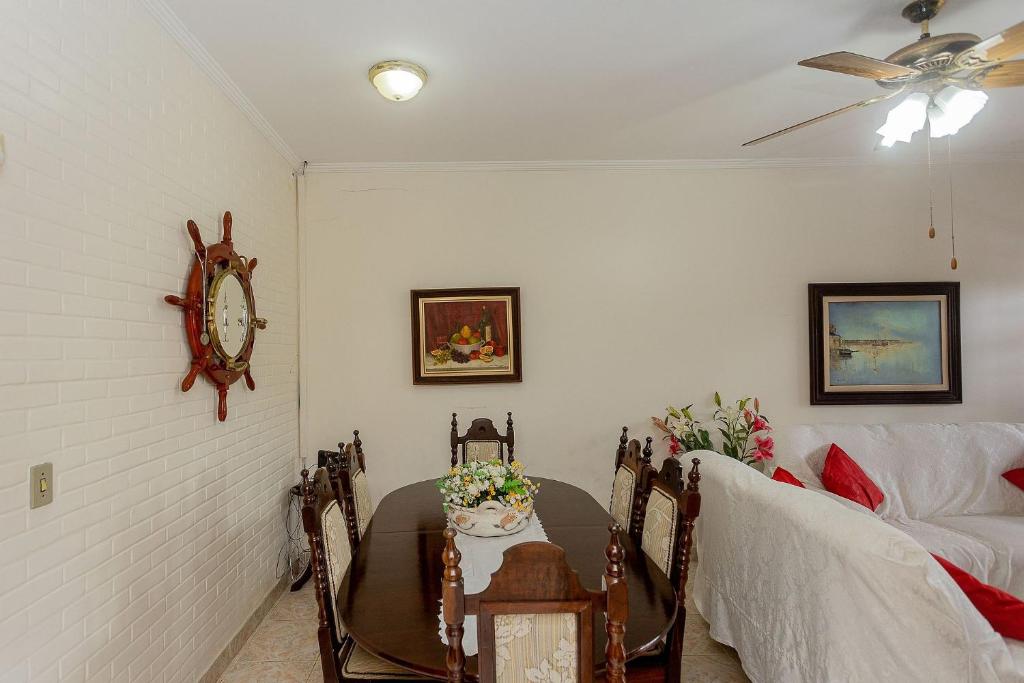  Casa com piscina em Caraguatatuba – Praia de Martim de Sá