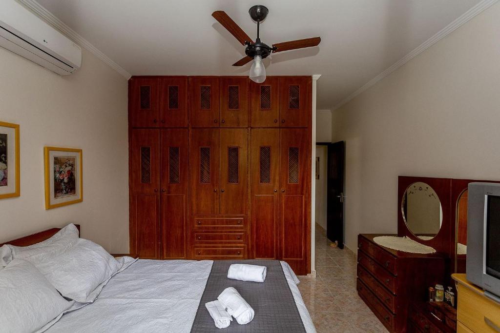  Casa com piscina em Caraguatatuba – Praia de Martim de Sá
