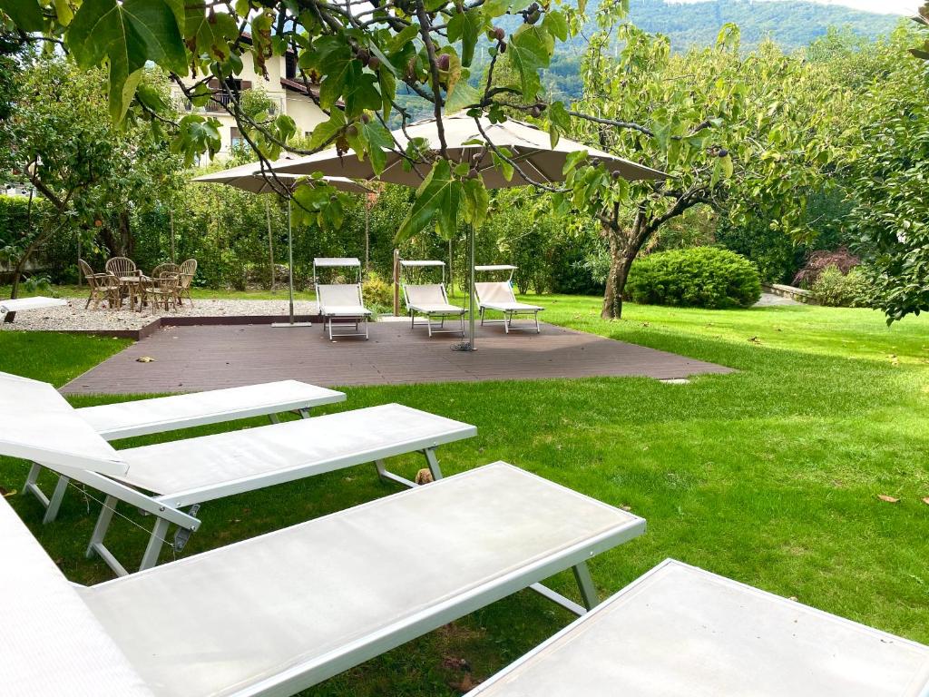 A garden outside ABIES lago di Como