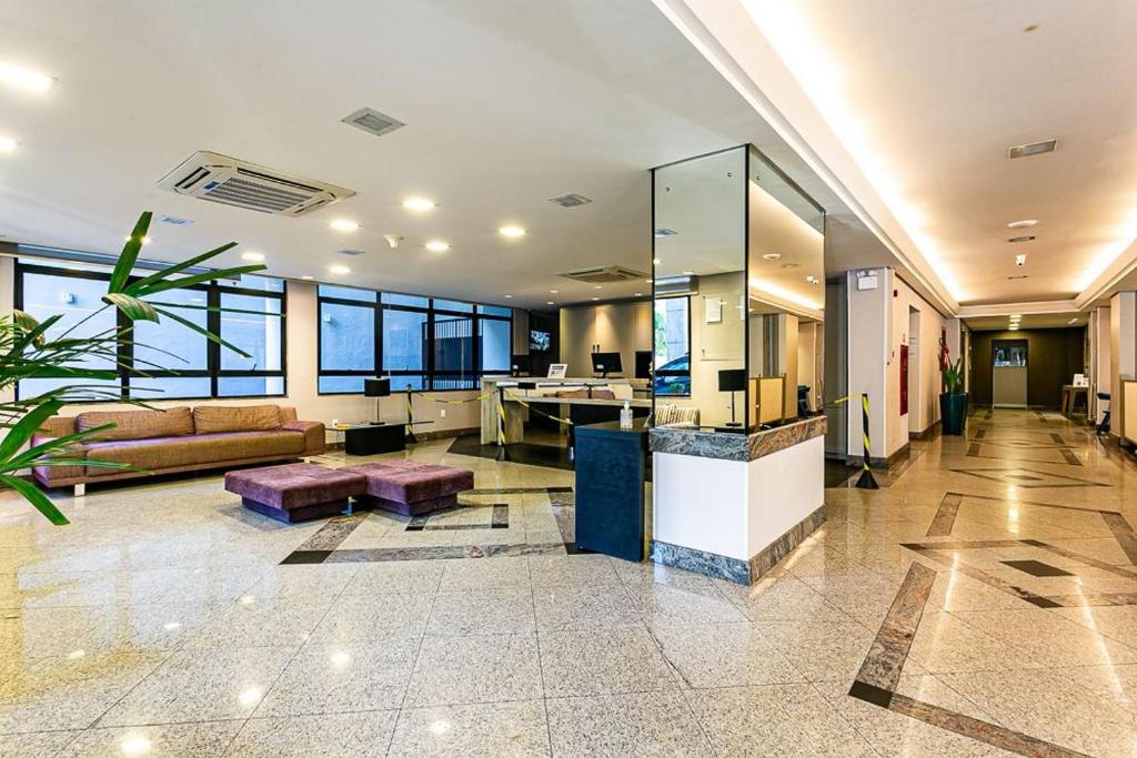  Apartamento em condomínio com infraestrutura completa e vista para ponte CA16