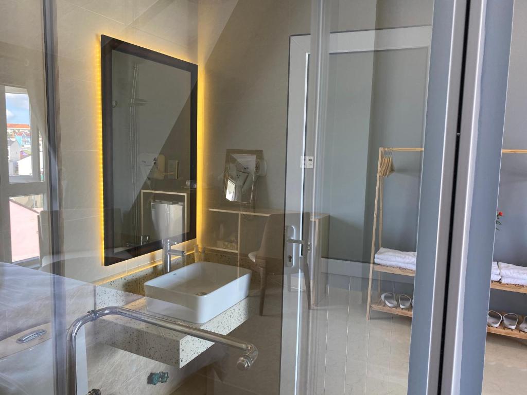 CozyNook Boutique Apartments - 3 thang 2 Street - 5