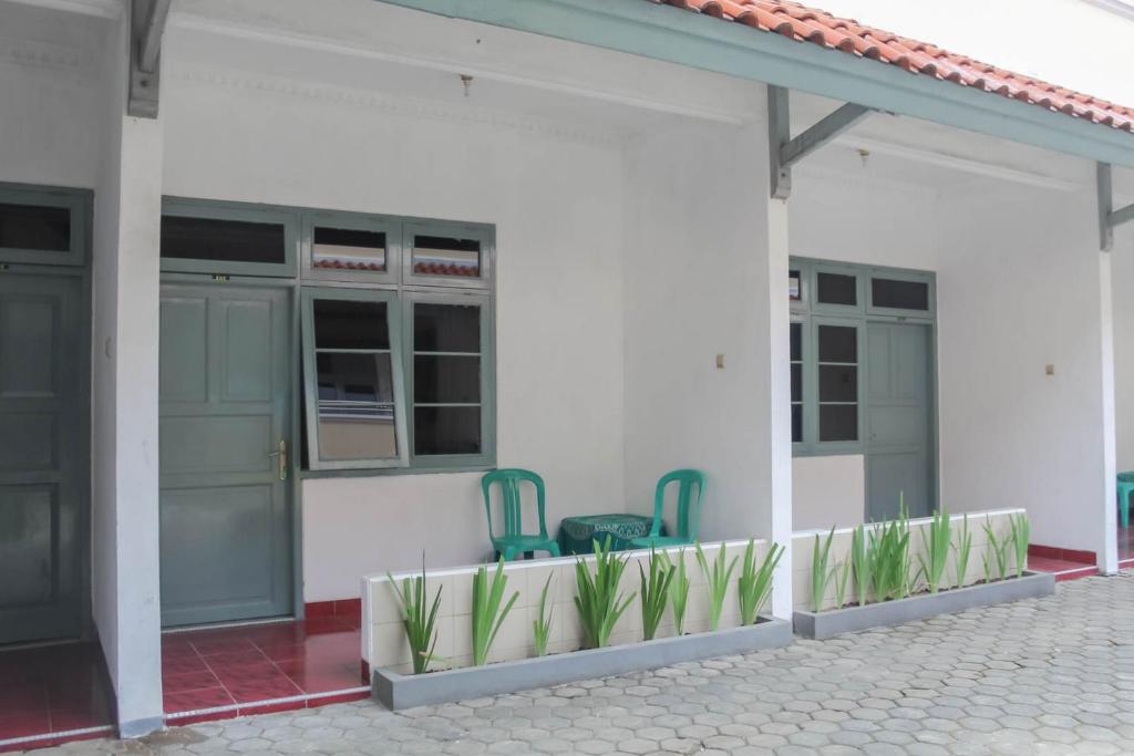 Foto dalla galleria di Hotel Rajawali Mitra RedDoorz a Cirebon
