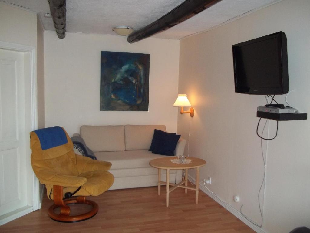 TV a/nebo společenská místnost v ubytování Bed and Breakfast Vester Hjermitslev