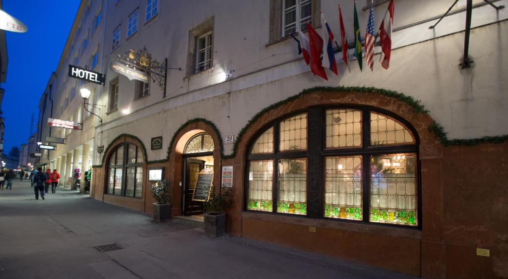 Budova, kde se hotel nachází