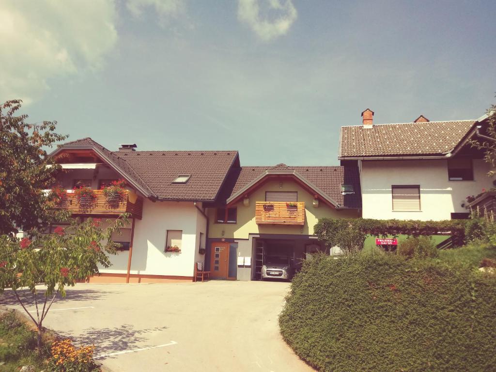 Apartma Šmid - Hizvo