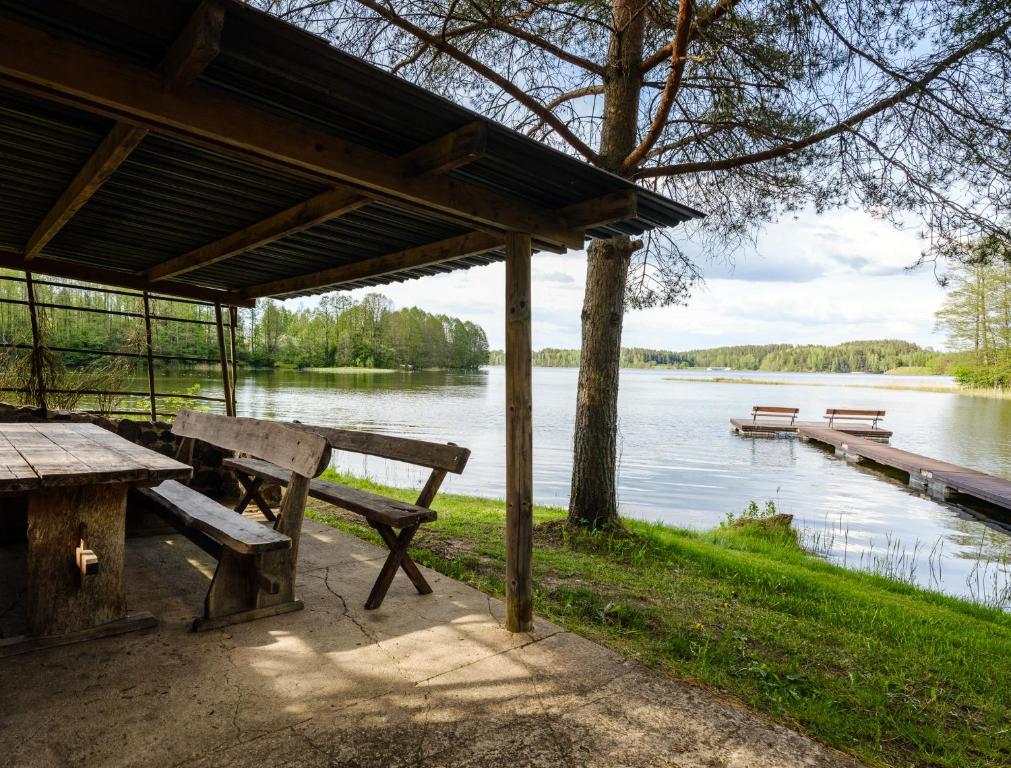 Kraštovaizdis prie apartamentų