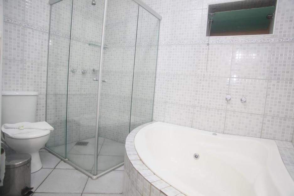  Campos Gerais Hotel