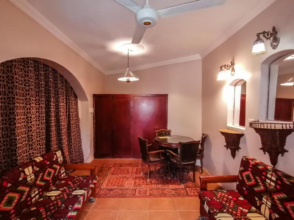 Posezení v ubytování Ali Baba Hotel