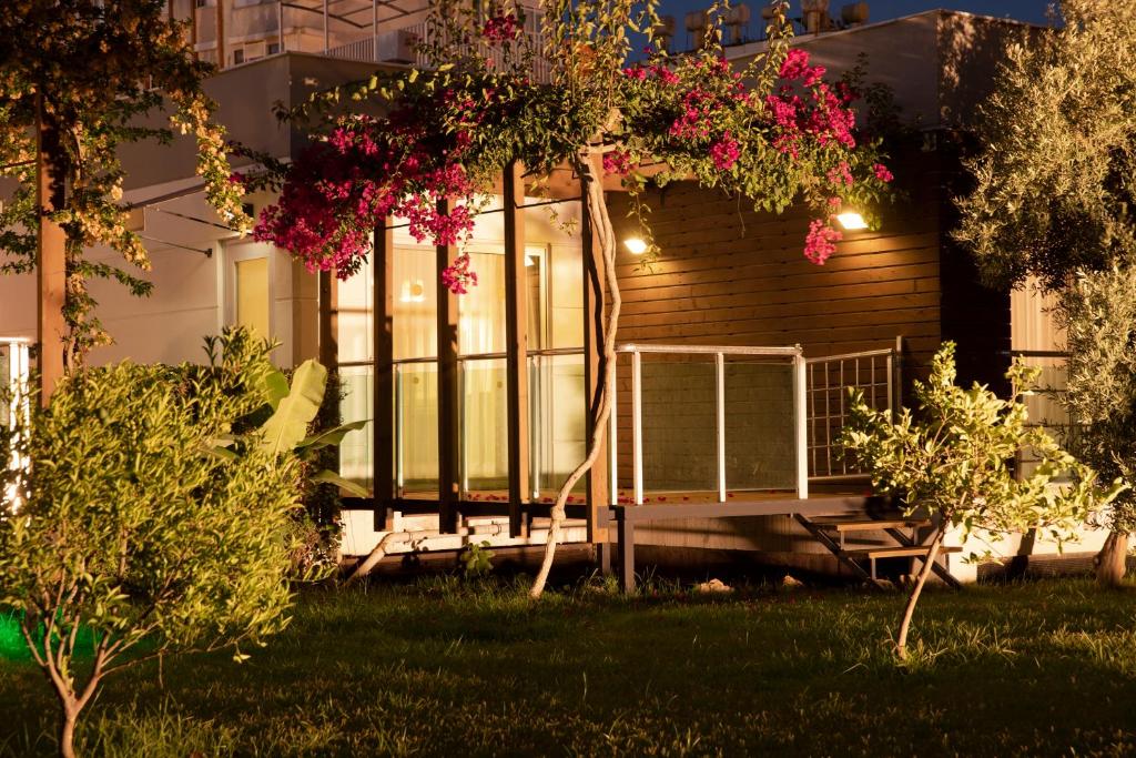 Green Garden Resort & Spa Hotel - 6